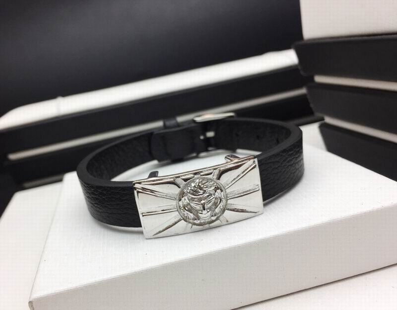 Versace bracelet 05lyx66